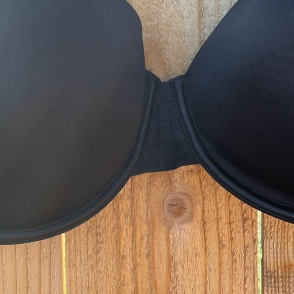 Take 50% OFF- Vanity Fair Women’s Beauty Back Smoothing Black Bra, Size-44D - Picture 4 of 8
